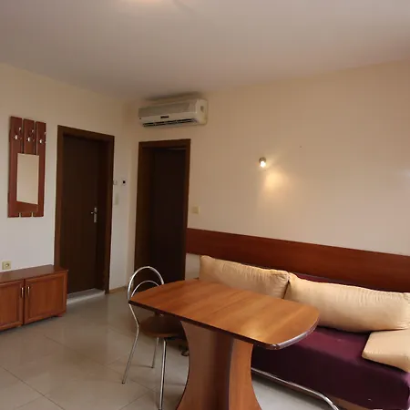 Appartement Eden - Menada *