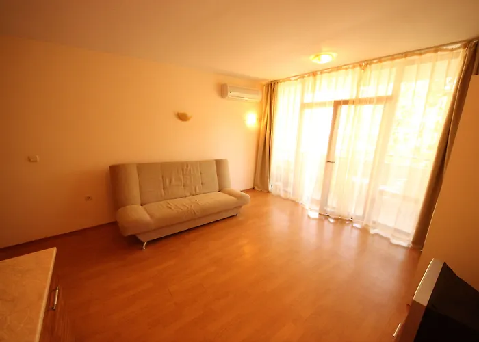 Eden - Menada شقة