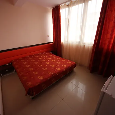 Eden - Menada * サニービーチ