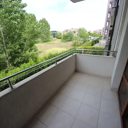 Apartman Eden - Menada *