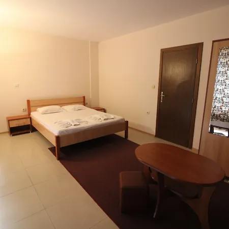 Apartman Eden - Menada Napospart